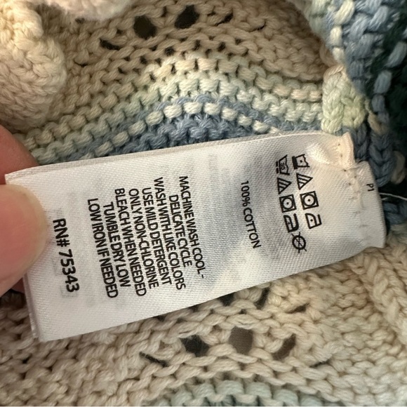 Jessica Simpson Cream and Blue Knit Blouse - Picture 3 of 5